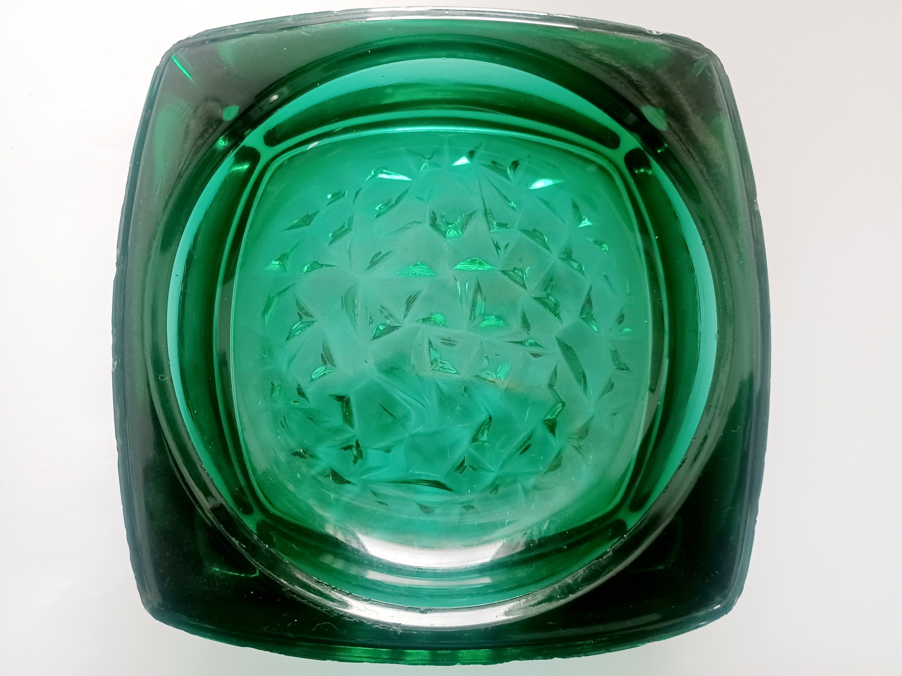 Emerald Ceramic Ashtray – Salt & Sundry