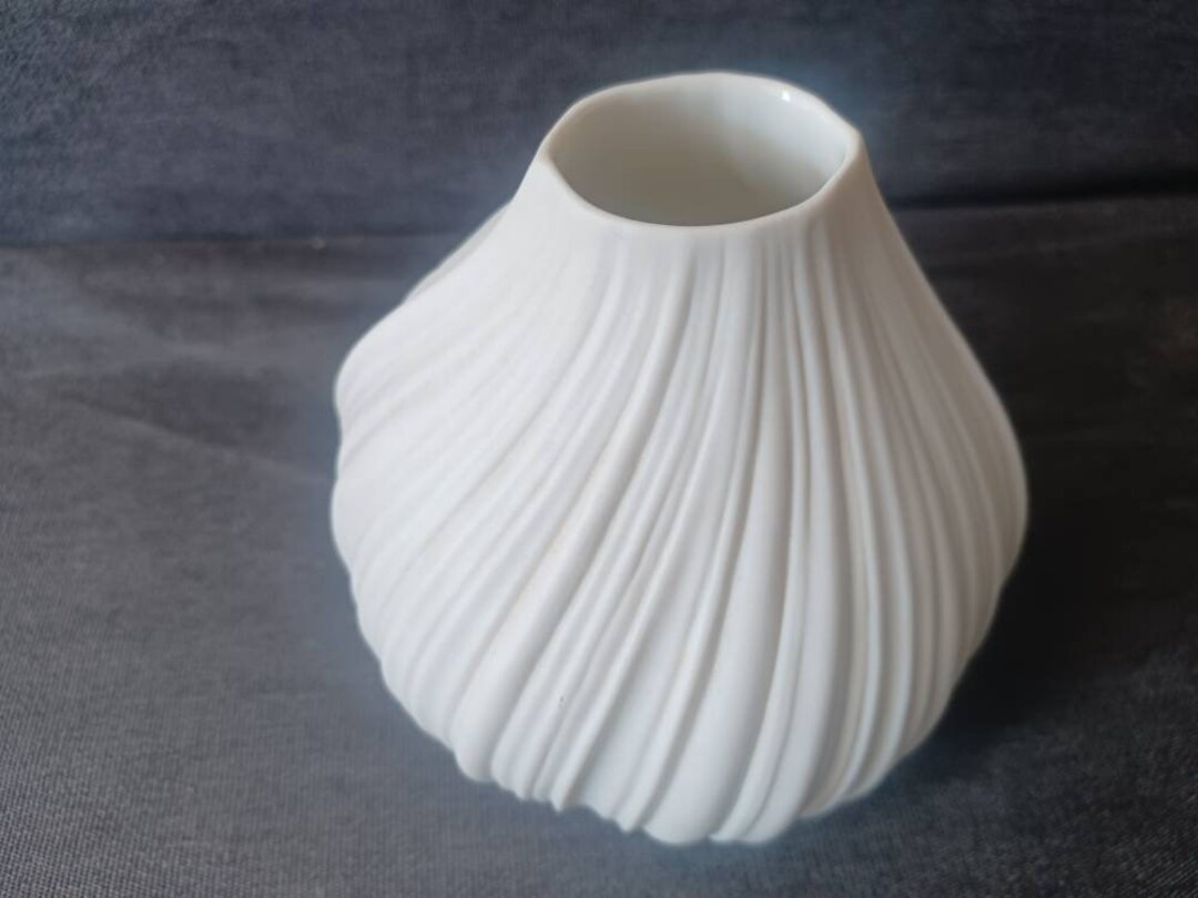 Rosenthal Onion Plisse Bisque Vase by Martin Freyer Etsy