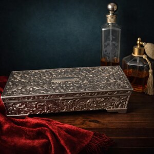 Vintage 1970s Silver Plate Jewelry Box Pale Pink Crushed Velvet Interior Mirror Trinket Storage