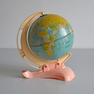 Globe terrestre vintage en metal et en bakelite année 50-60 fabriqué en Allemagne