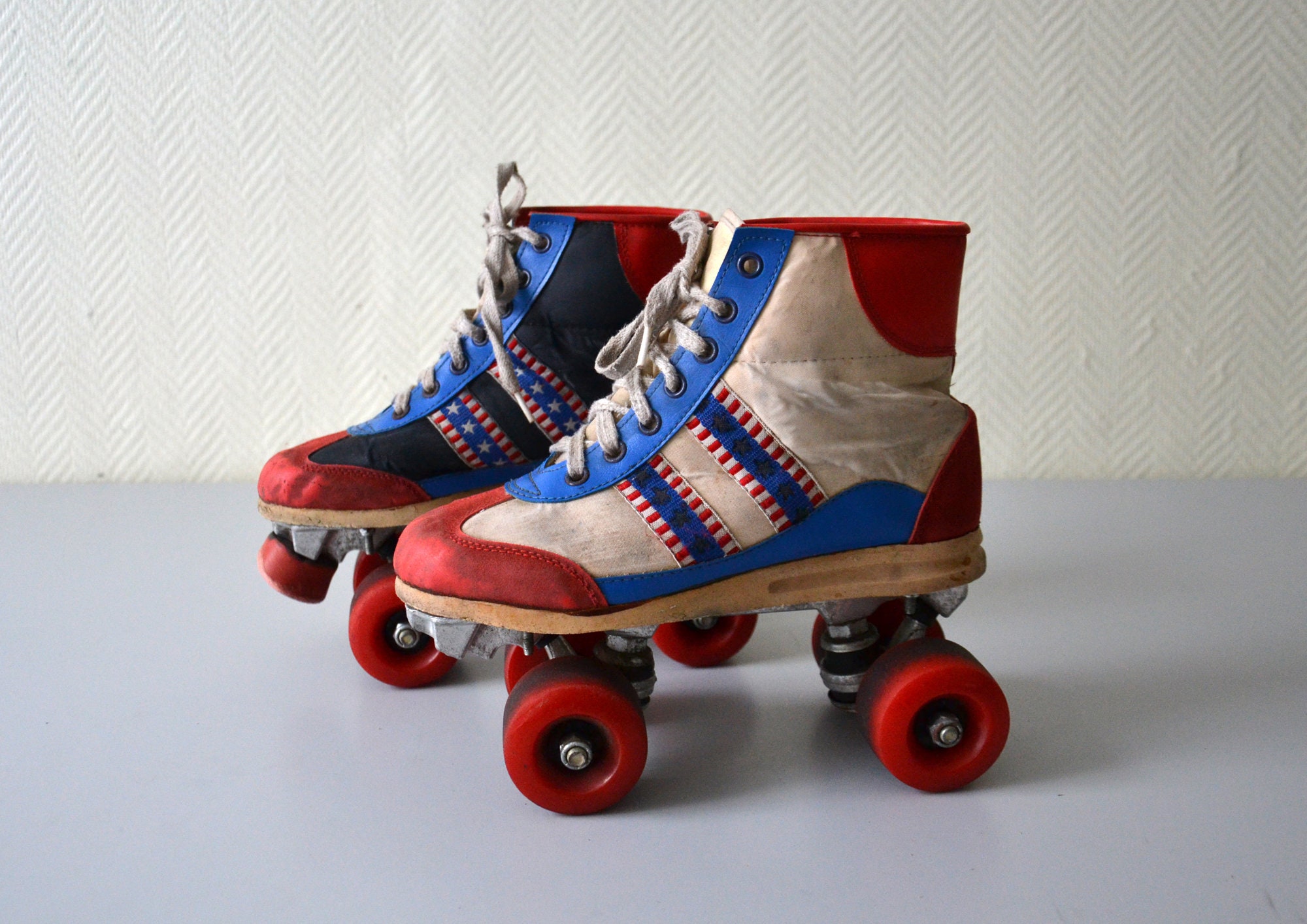 Patins à Roulettes vintage / patin américains / pointure taille 36 -   France