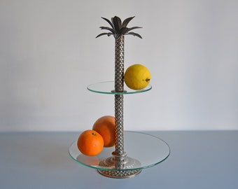 Vintage pineapple palm tree cake and fruit display
