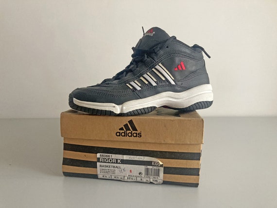 Adidas originals top retro basketball shoes