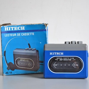 Vintage Hitech Walkman Stereo Cassette Player NOT WORKING