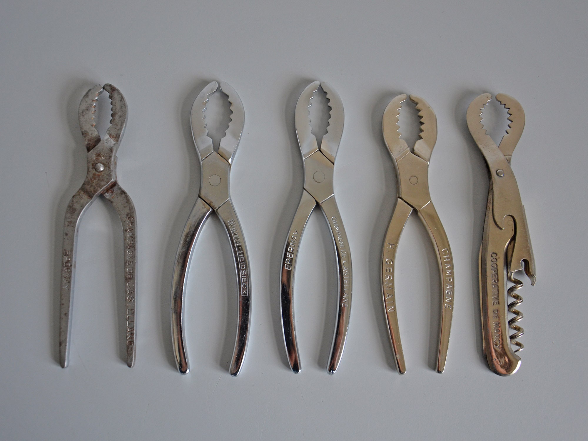 Lot de 5 Pinces à Champagne Vintage/Collection Publicitaire Vin Français Années 70