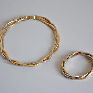 Necklace and bracelet set, gold mesh, vintage costume jewelry from the 80s