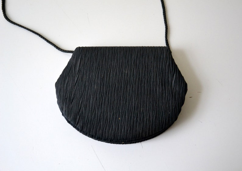 Vintage black satin Handbag shoulder bag 80s