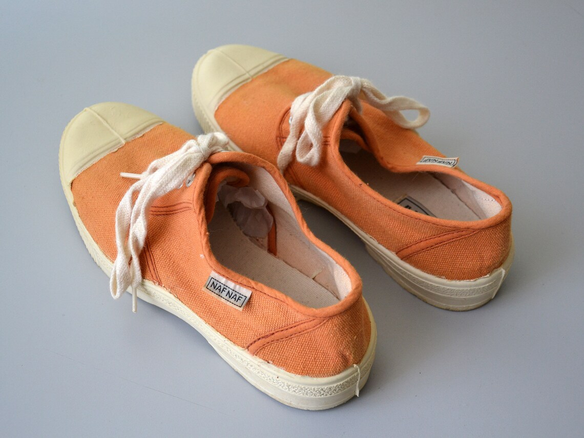 womens vintage canvas sneakers