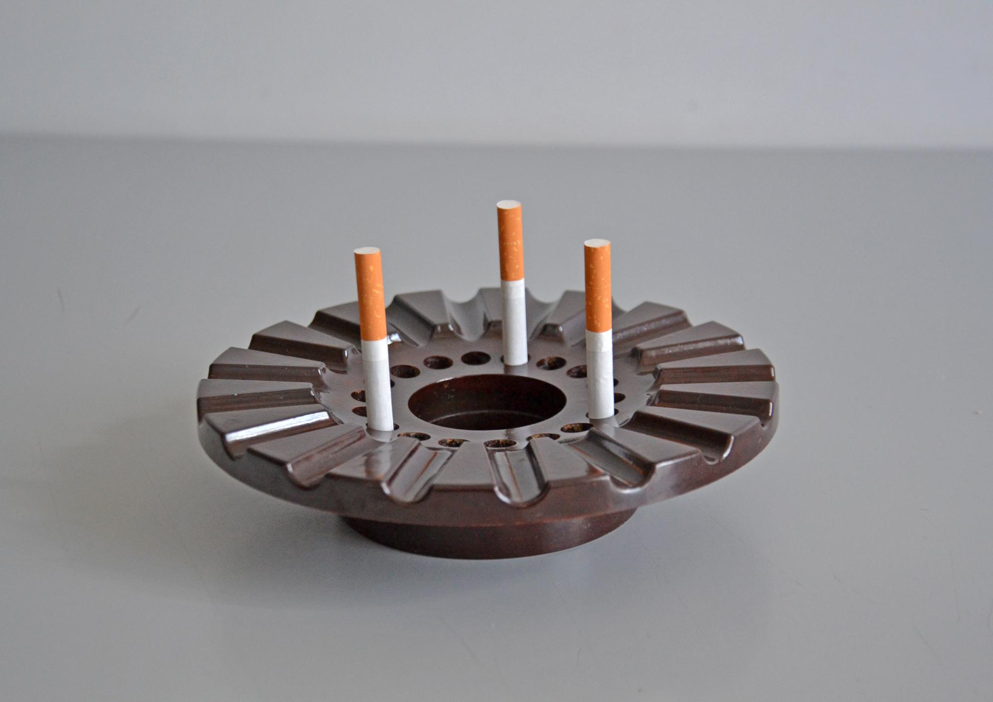 Alan Fletcher Clam Ashtray - Etsy