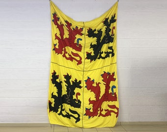 Large Belgian Hainaut flag, sport wall decoration, vintage 60s-70s