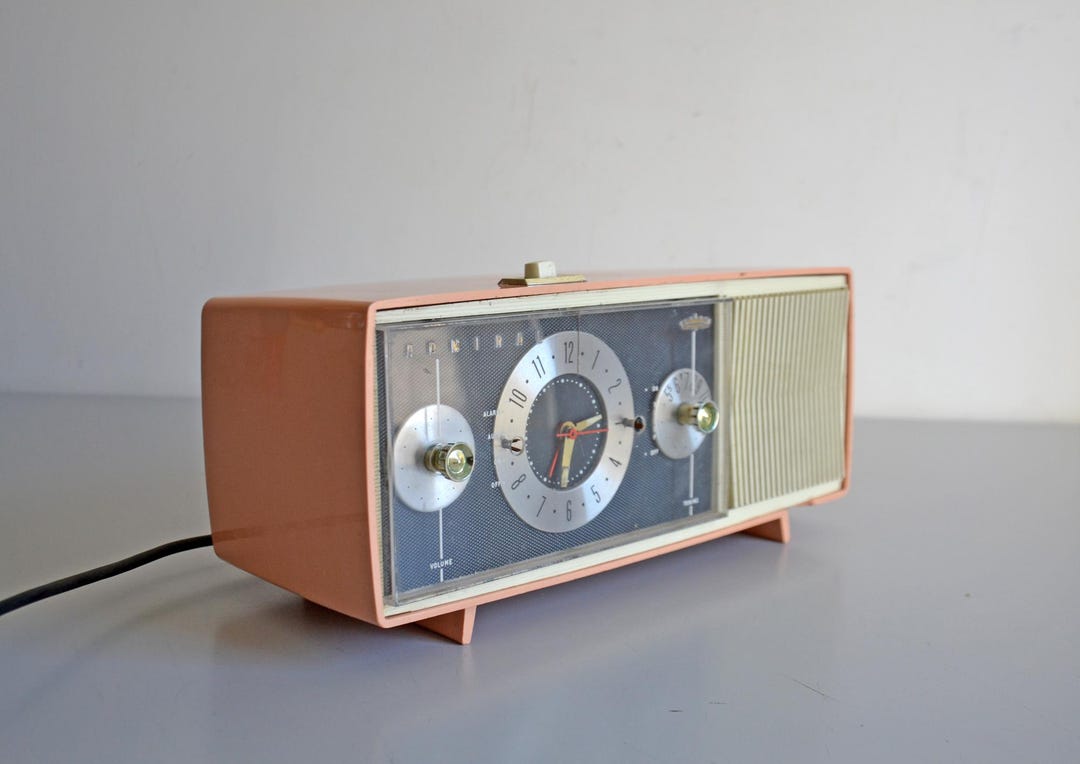 ADMIRAL Vintage Transistor Radio, Alarm Clock Radio, Pink Case - Etsy
