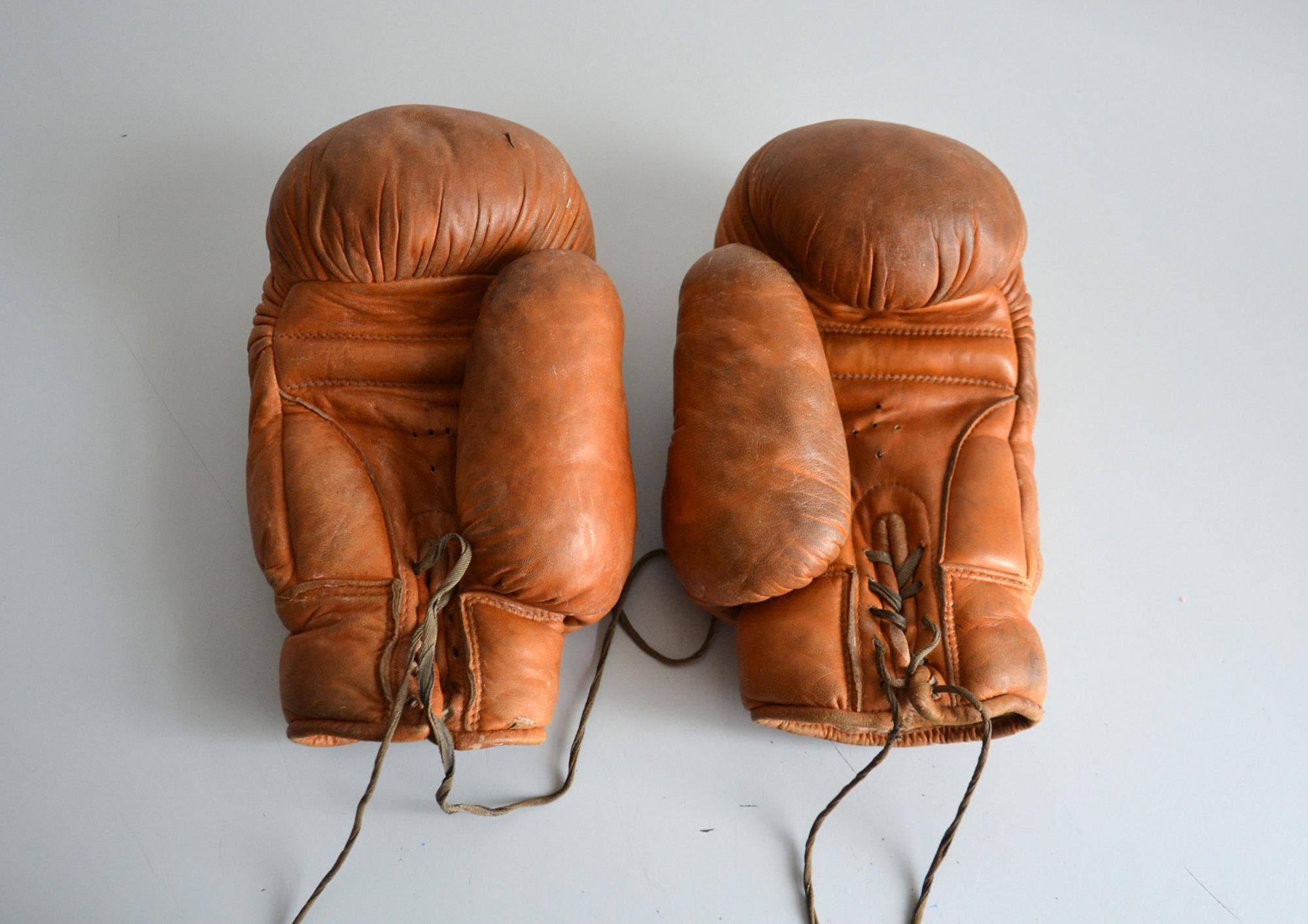 Gants de boxe en cuir de buffle
