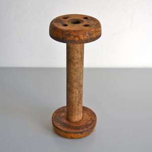 Antik stor träspole av tråd, franskt spinneri, vintage industriell inredning