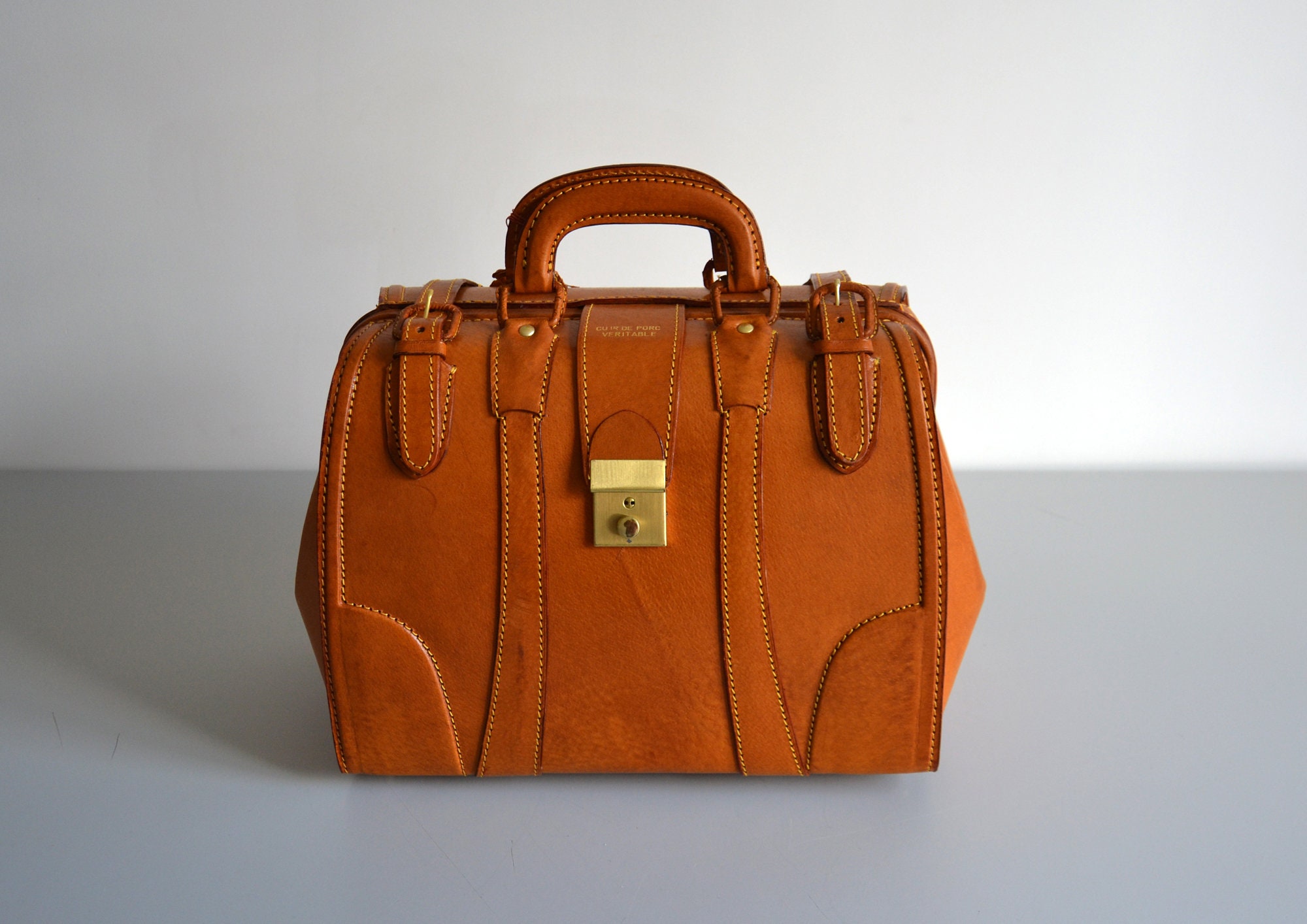 French 1960s Vintage MICARL Gladstone Handbag/doctor Bag/purse 