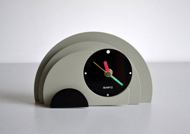 Vintage Modernist Design Clock Geometric 80s - Etsy