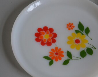 Vintage lot de 5 assiettes à dessert fleuries jaunes et oranges arcopal - Arts de la table