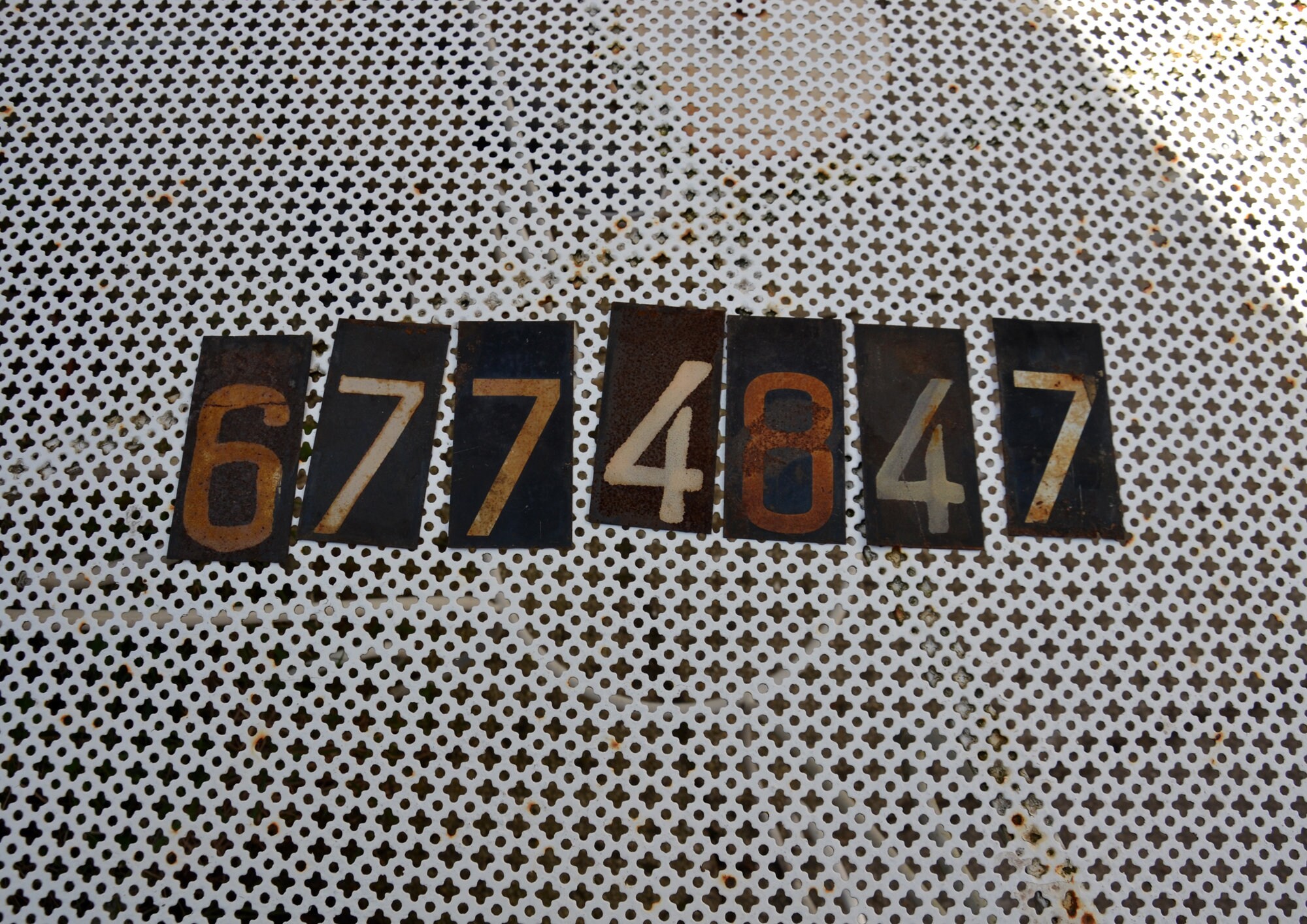 Série de 7 Numéros Vintage, Ancienne Plaque Chiffre, Panneau Porte 3, 4, 5, 6, 7, 8