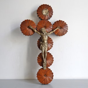 Antique decorative handcrafted crucifix, religious wall decoration from the 1920s, 51cm
