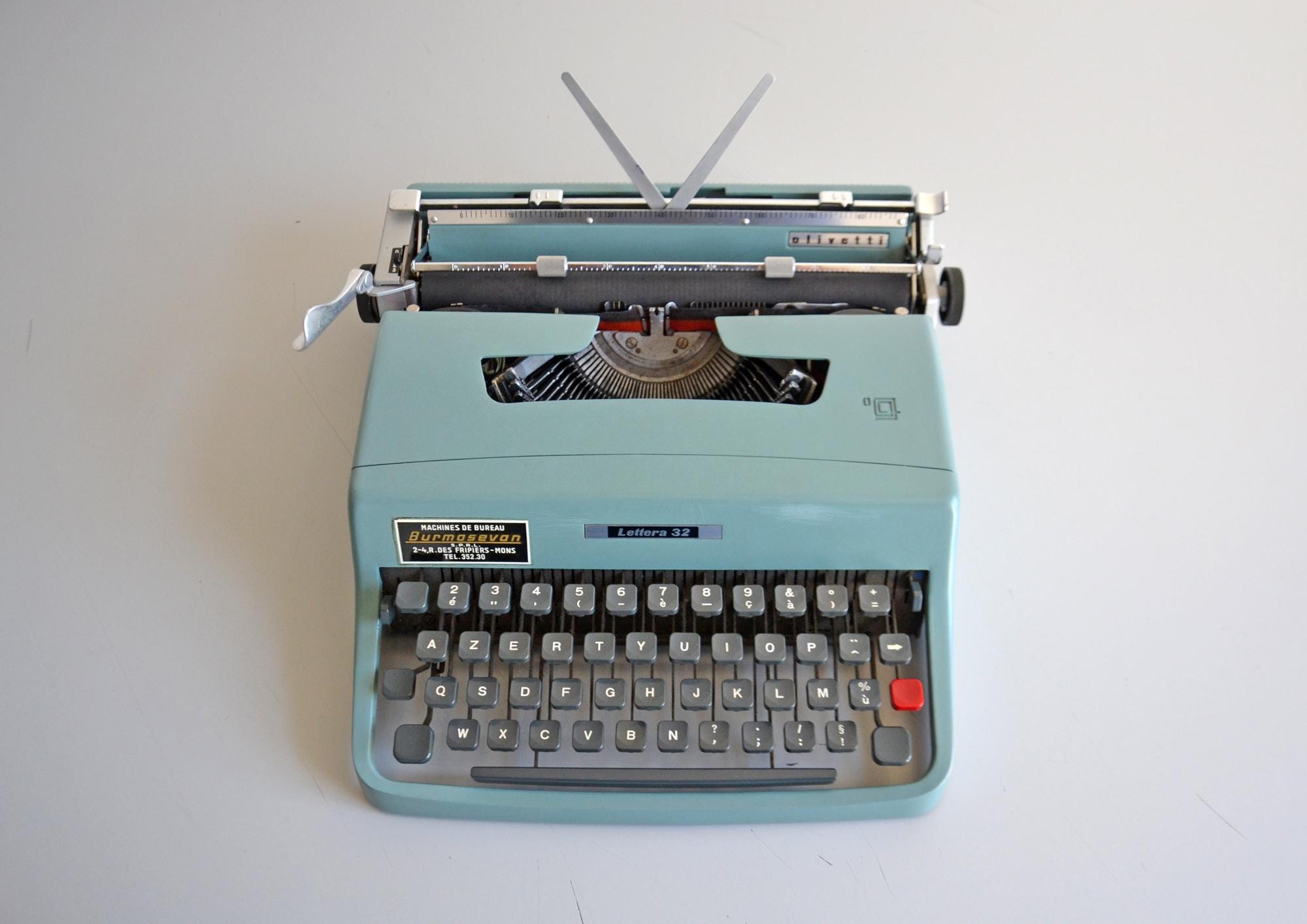 Olivetti Lettera 32 タイプライター 青 Olivetti Lettera 32 Light Blue, Vintage, Mint Condition