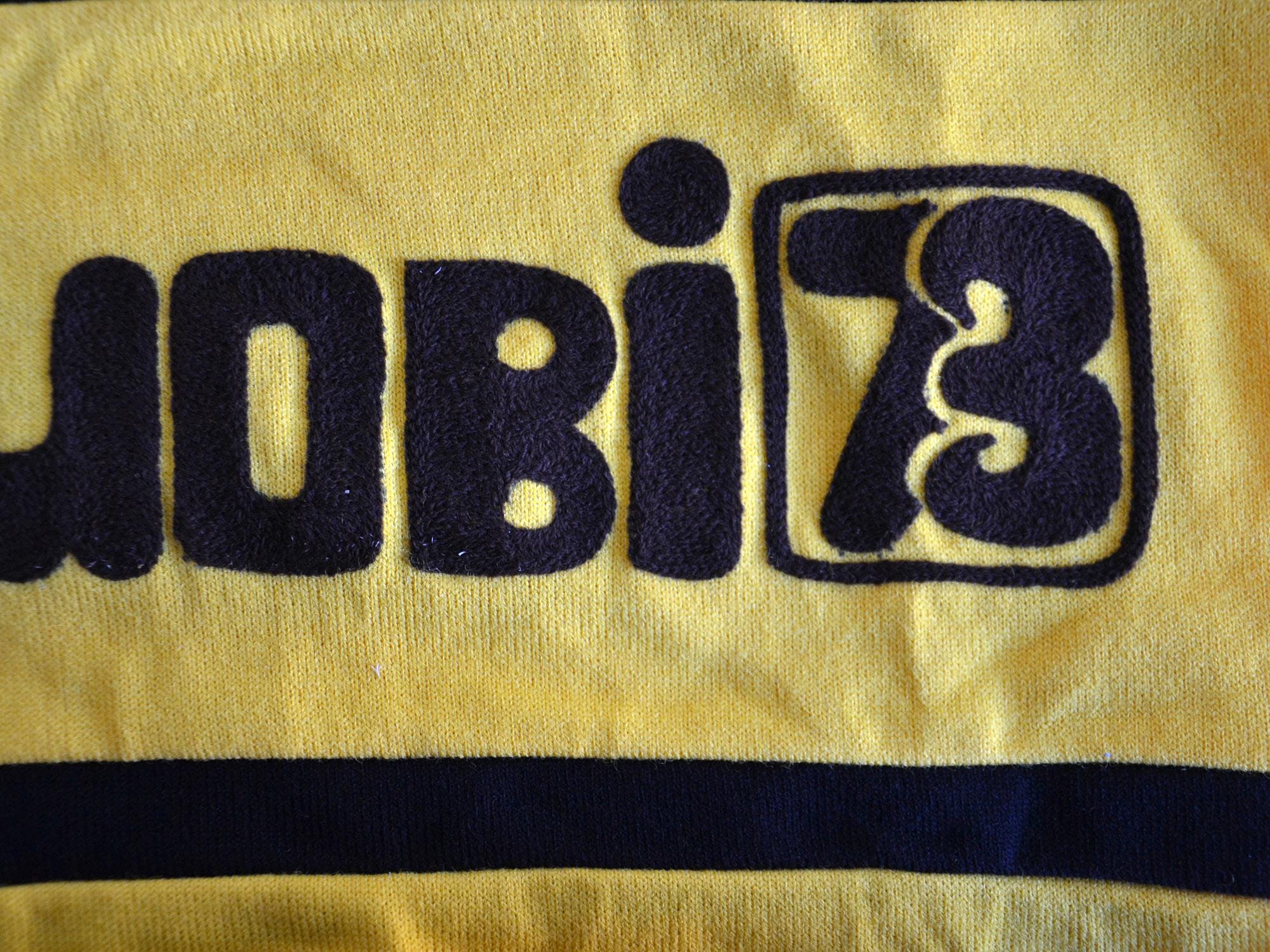 Maillot vélo vintage Tricots du Rocher Crédit Mutuel – The Sport Nuggets