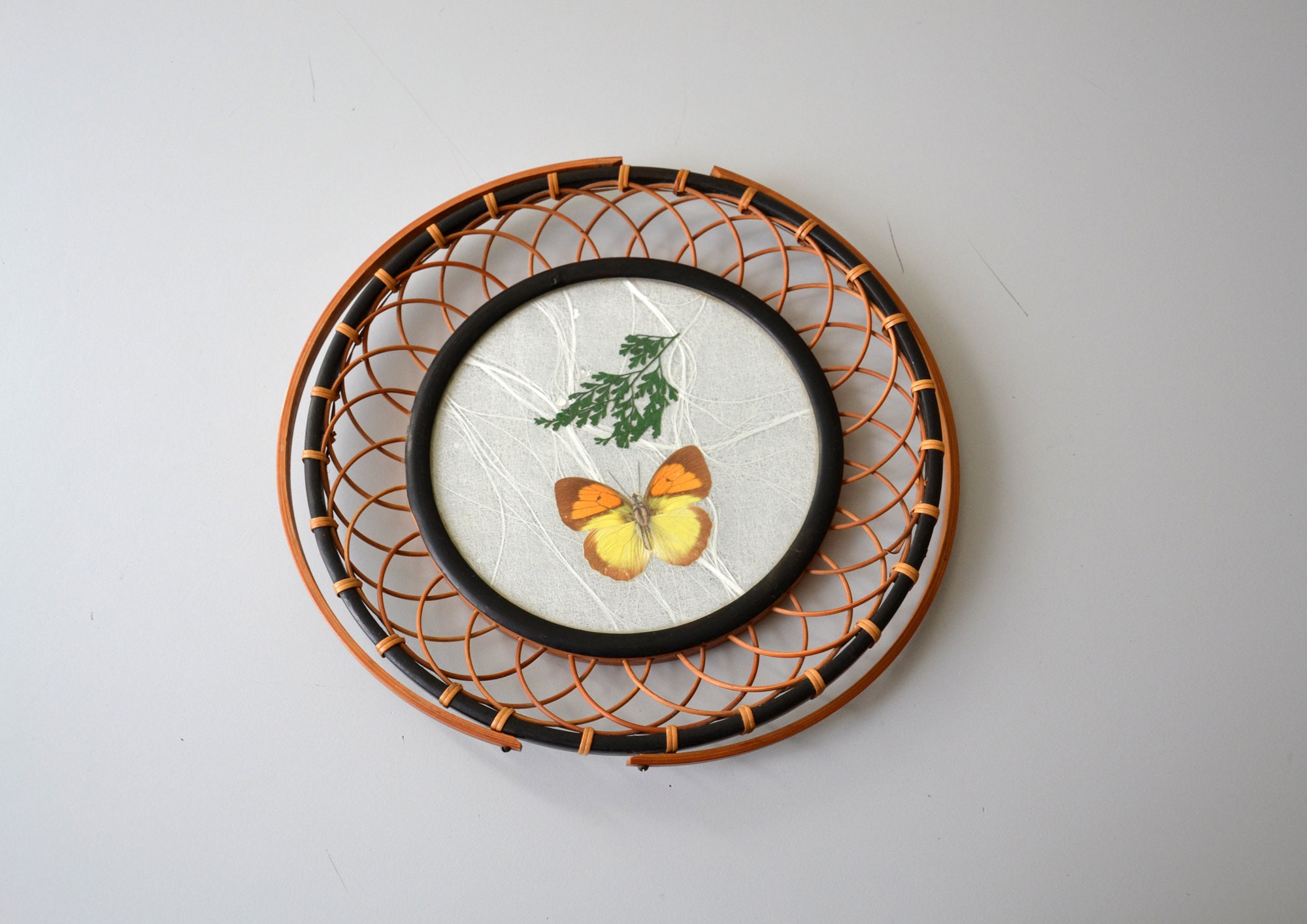 Plateau Papillon en Rotin Vintage Années 70