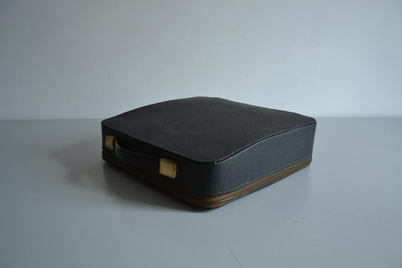 ヴィンテージ OLYMPIA タイプライター、60 年代のオフィス装飾 - Etsy 日本