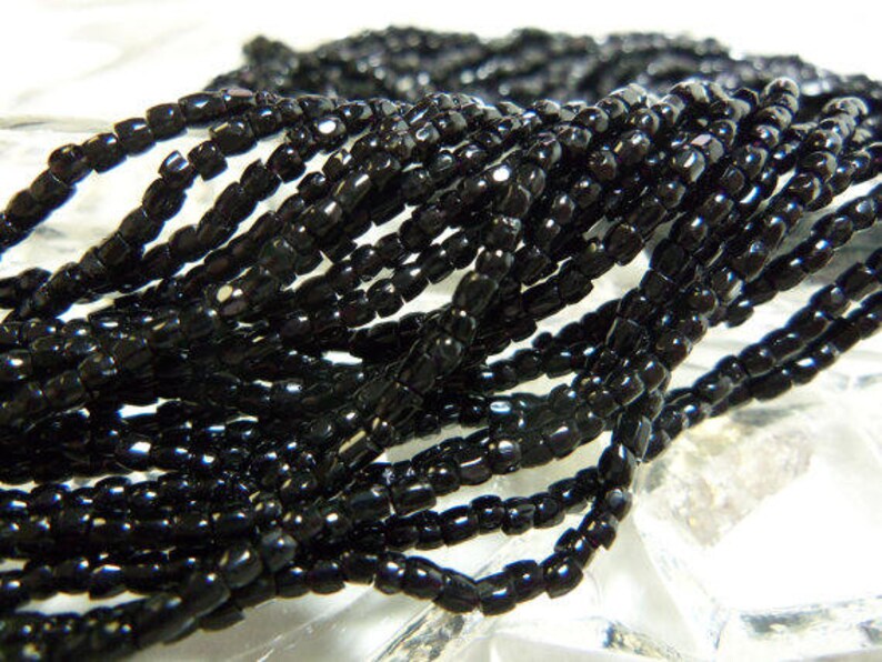 3 Cut Black seed beads 9/0Preciosa Ornela Czech beadsjet | Etsy