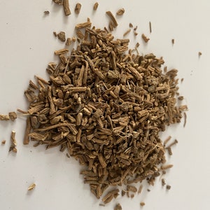 Valerian Root Organic 25g, Dried - Tea - Valeriana officinalis - &quot;Nature&#39;s Valium&quot;, Vegan, Eco Friendly, Loose Dried Herbs