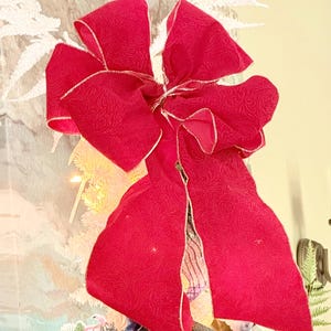 Large Red Velvet Bow, Christmas 2024 Tree Topper, Maikbox Vow, Red Bw for front porch, Velvet bow wreath attachment, Valentine decor