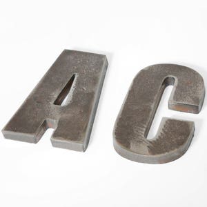 Letra de metal CNC Plasma Cut 1/2 polegada Letras de aço grossas TRANSPORTE RÁPIDO Fazenda Negócios Casa Rústica Letras de metal Letras pequenas e grandes