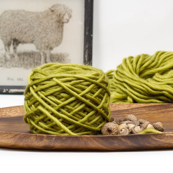 Ethical Merino Wool Pencil Roving 3oz 60yds, Wet and Needle Felting, Knitting, Weaving, Spinning, Super Chunky Bulky, Pre Yarn, Lichen Green