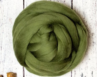 23 micron Ethical Merino Wool Roving 4oz Top Fiber, Nuno Wet and Needle Felting, Spinning Tapestry Weaving, Non-mulesed sheep, green, Olive