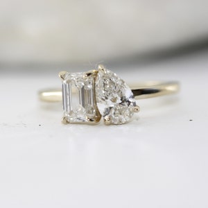 Toi Et Moi Ring Emerald and Pear Shape Diamond Engagement Ring