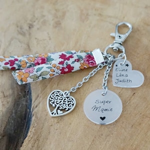 Liberty key ring "Super Granny" + child's first name customizable tree of life - grandma nona abuela gifts