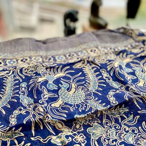 Phoenyx KIRANA SILK SCARF Medium 175x45 cm Blue White & Blue Navy Gold Hand drawn Batik Navy Blue Gold