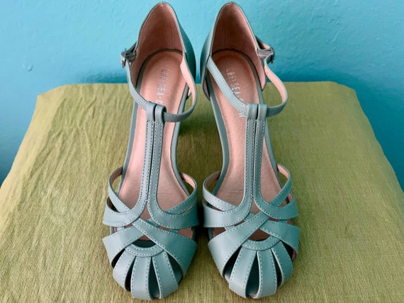 Chelsea Crew Vintage-Inspired Swing Dance Shoes i… - image 2