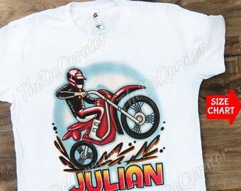 パーソナライズされたダートバイクTシャツ、赤いバイク、グラフィックTシャツ、ゲームデーシャツ、オートバイカーシャツ、バイクライダー、子供、幼児、若者、大人