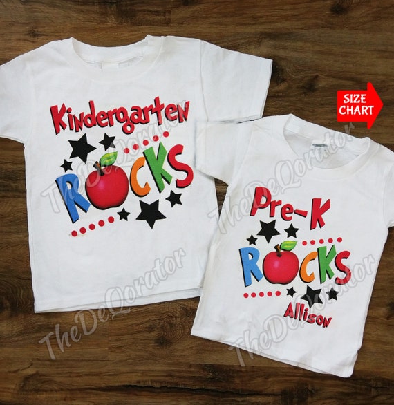 INCISION Tシャツ XL pre-GRADE First Grade Pre-k Kindergarten Rocks T-shirt, Apple School Graphic