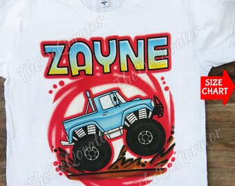 パーソナライズされた小さなモンスタートラックTシャツ、青いトラックカー、グラフィックTシャツ、トラックシャツ、トラックライダー、子供、幼児、若者、大人