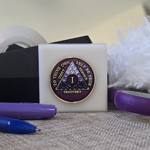 AA Medallion Paperweight: Purple Crystals, Gold-Plated, Marble Tile