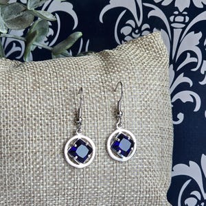 Recovery gift, Narcotics Anonymous, NA Symbol .925 Silver Earrings, with Colored CZ Crystals