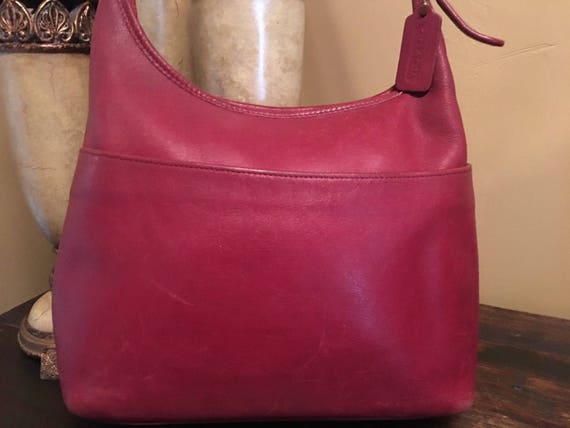 Vintage 1990s COACH Red Hobo Handbag Adjustable St
