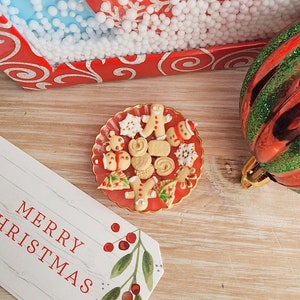 Christmas Cookie Magnet/Miniature Food/Handmade Gifts