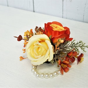 Burnt Orange / Peach Yellow Wrist Corsage, Pearl Wrist Corsage, Bridesmaid Fall Color Floral Wristlet, Rustic Fall Wedding Flower Handband