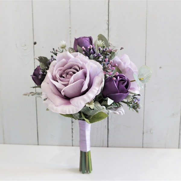 Bouquet de demoiselle d’honneur pourpre poussiéreuse, bouquet de demoiselle d’honneur, bouquet de mariage rose violette, bouquet de mariage lavande, bouquet floral Purple Roses