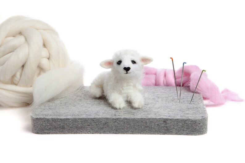 Needle Felting Pad 100 Natural Wool Felt 8 X 10 X 1 Inch Etsy