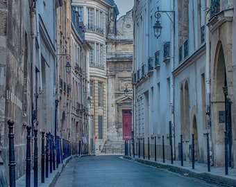 Paris Photography Print, Paris Le Marais, Wall Art, Paris Pictures, French Architecture, Paris Street Photography, Home Decor, Paris Travel