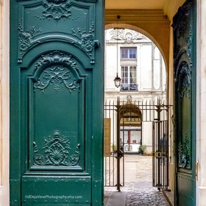 Paris Green Door Photography Print: Île Saint-Louis Architecture