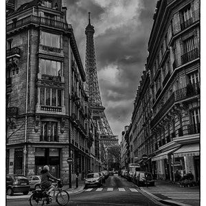 Eiffel Tower Wall Art, Black and White Paris, Black and White Photography, Large Wall Art, Wall Art, Paris Home Decor, Paris Photography