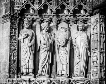 Impresión de la Catedral de Notre Dame: Estatua de San Denis, arte mural parisino